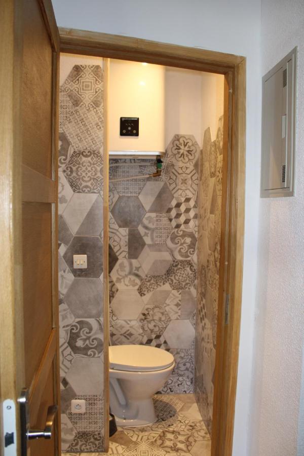 Studio Isard, Wifi Et Parking Gratuit, Navette Gratuite Au Pied De La Residence, Possibilite Forfait Menage Et Location Linge De Lit Et Toilette, A 10 Minutes A Pied Du Centre Ville Font-Romeu-Odeillo-Via Bagian luar foto