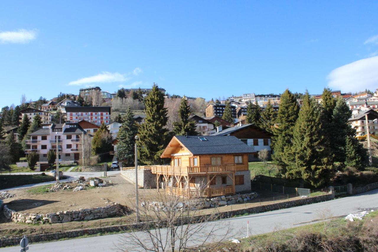 Studio Isard, Wifi Et Parking Gratuit, Navette Gratuite Au Pied De La Residence, Possibilite Forfait Menage Et Location Linge De Lit Et Toilette, A 10 Minutes A Pied Du Centre Ville Font-Romeu-Odeillo-Via Bagian luar foto
